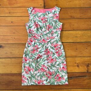 Laura Petites size six pink floral print shift dress. Garden, party, formal